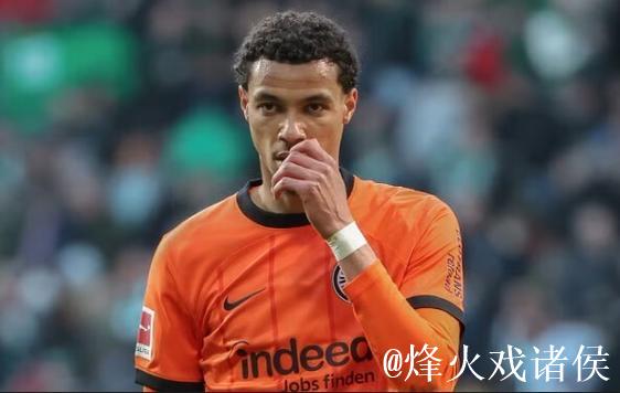 记者:曼联和纽卡是争夺法兰克福前锋埃基蒂克最活跃的俱乐部 记者:曼联和纽卡是争夺法兰克福前锋埃基蒂克最活跃的俱乐部