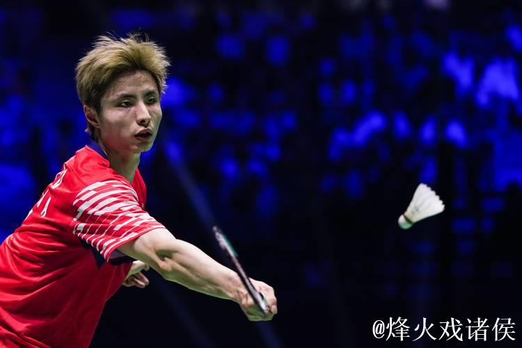 世界羽联总决赛:石宇奇直落两局击败昆拉武特挺进决赛 世界羽联总决赛:石宇奇直落两局击败昆拉武特挺进决赛